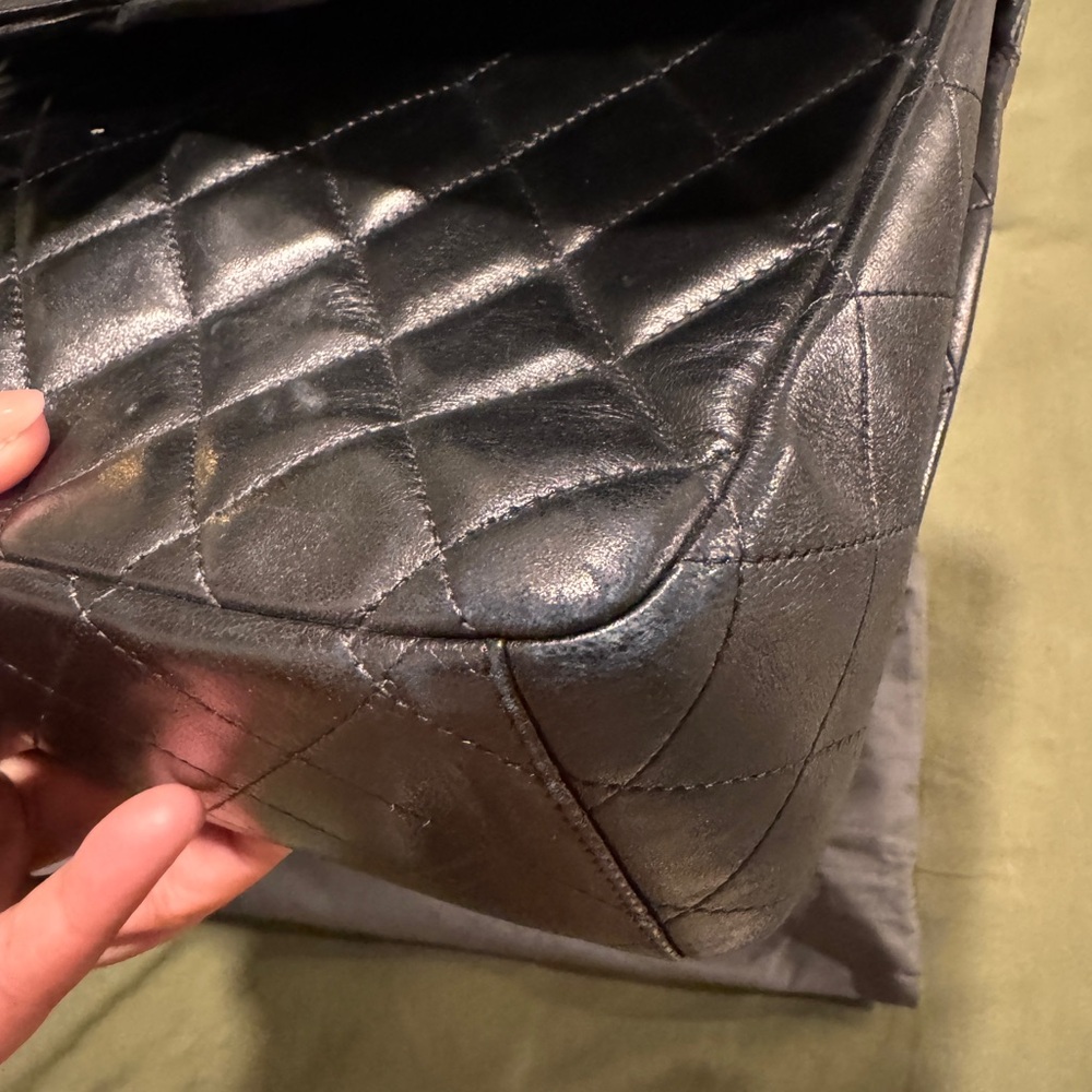 Chanel Lambskin Quilted Maxi Single Flap - Picture 15 of 17